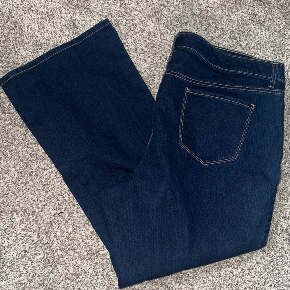 Old Navy Jeans size 24 plus size - Picture 2 of 4